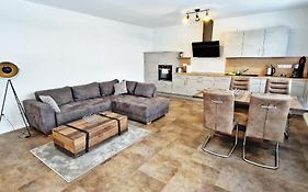 Hotel Deutsches Haus-Apartment Rasenweg